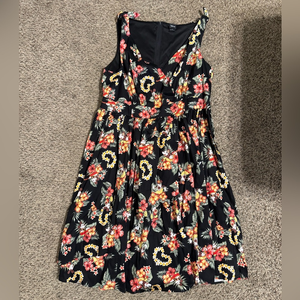 Disney Black Floral Tiki or Hawaiian Vintage Style Dress